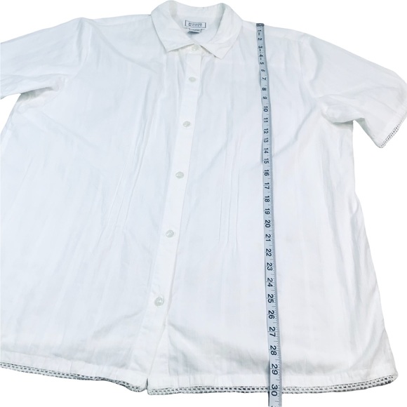 JENNIFER MOORE - Short Sleeve Button Down Shirt with Accent Trim - XL - Picture 4 of 12